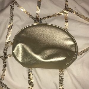 Makeup bag